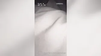 Anna Beggion aka Annabgo onlyfans oiled massage my partner wet pink hole