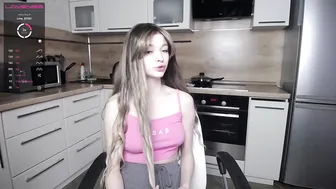 1_arya onlyfans Experienced girl needs sperm