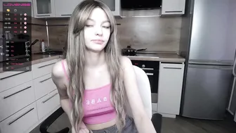 1_arya onlyfans Luxurious lady shows wet pink hole 2022 cam show