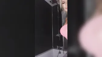 tommiejobabe onlyfans Hot young brunette wet pink hole play