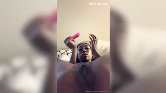 osogorgeouuus onlyfans Attractive model fucks wet pink hole with sex toy