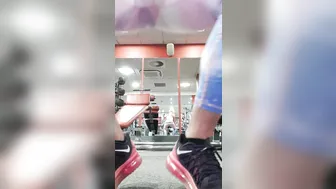 tommiejobabe onlyfans Bitch rubs wet pink hole handle