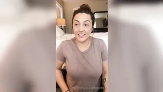 Tati Evan onlyfans loves jerking wet pink hole