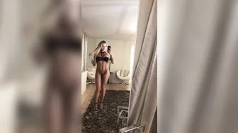 Nara Ford onlyfans Cream sex toy show with hot Hindu