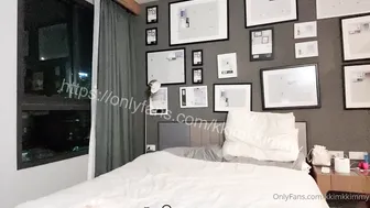 Kimmy Sun onlyfans cheeky bitch extinguished in two holes