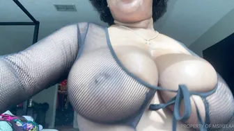 msixelaa onlyfans Perfect black.haired curvy fucks vagina