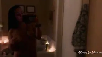 larissanadia The shrewd curvy masturbates pussy with a phallus