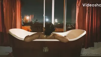 emirafoods Gorgeous mare jerks off pussy