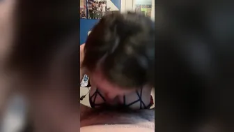 dddbrii Slutty lady fucks her ass hard