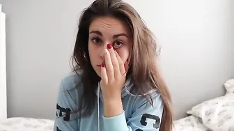 Laur_slutty_bby onlyfansen Brock aka ladylaur Busty babe massages pussy