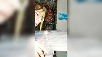 Lee - BigTittyGothEgg onlyfans Crazy Blonde Masturbates Vagina