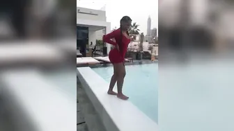 Polina Malinovskaya aka polinamalinovskaya onlyfans Two sluts fuck with lucky