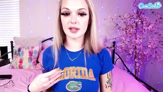 koramarina  put the webcam under the table