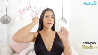 dezzire Crazy doll masturbates shaved pussy