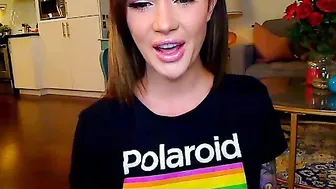 tattgoddess  jerking off in video chat