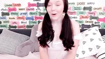 mira_xo Hot women slapping each other