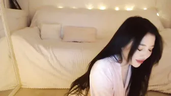 yummyumns  juicy ass and tight foil