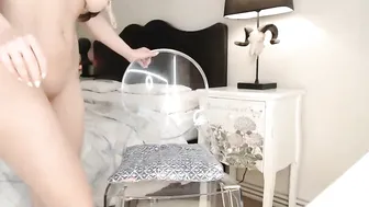 lanaivans Gorgeous slut seduces with big shapes