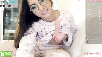 lilirod chaturbate Naughty trash hard fingering both holes