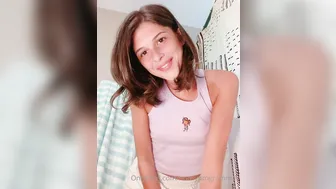 hornyprogrammer onlyfans Spicy shlendra caresses nipples