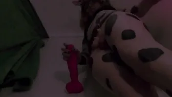 KimsaTrans onlyfans Busty babe masturbates cunt