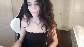 allykitten puts on bra bitch