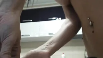 bonnbon Cute bitch bares shaved holes