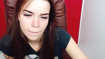 amberroseblush Pretty woman sitting in a chair