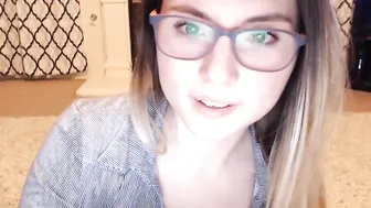 taymade1991 Luxury mare fucks vagina dildo