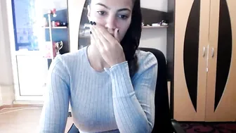 came_lia Slim confused gently squeezes vagina