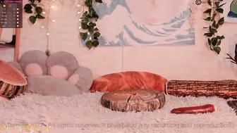 mollyflwers chaturbate 44574