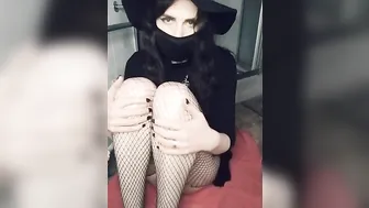 your_witch_alba chaturbate 25/02/2022 broadcast 2022