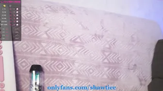 _taylor_swift chaturbate  cute bitch showed pink pussy