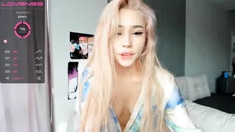 hee_jin chaturbate Cute girls fuck every crevice