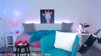 holihurricane chaturbate Harlot posing in pantyhose