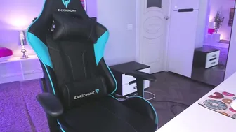 emotion_x chaturbate Busty latina massages nipples