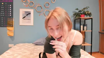 annstee chaturbate 3/01/2022 webcam masturbation