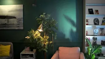 ella_knockers_xl chaturbate Sexy lady gently pulls the pussy