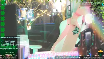 bonnie myfreecams Dark haired chick masturbates with sex toy