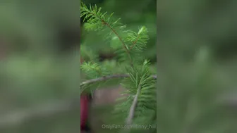 Linny Hill aka linny_hill onlyfans Black-haired babe jerks off her cunt