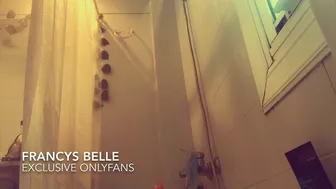 Francysbelle onlyfans Hot kralja kneads pussy with a strap-on