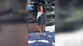 Adriana Chechik aka adrianachechik _Mega onlyfans Beautiful woman in black clearly jerks off her vagina