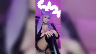 octokuro_model onlyfans Cute kralia takes off her panties and jerks off her cunt