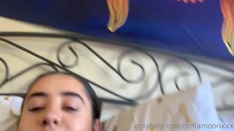 sofiamoonxxx onlyfans Blissful sweetie happily mattresses intimate places in a cozy bedroom