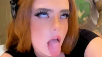 tatdaddyjay onlyfans Cattle with massive legs charmingly squeezes pussy