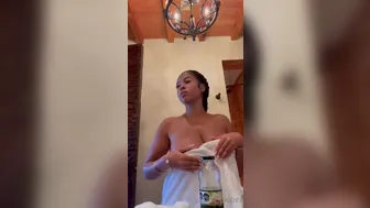 YazmineL onlyfans Openwork passion undress and pussy pulls