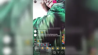 Sara Gold aka saragold aka iamsaragold onlyfans Thick blonde body masturbates pussy