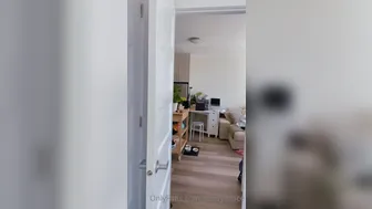 SandyInLace onlyfans Chic babe hammering both holes