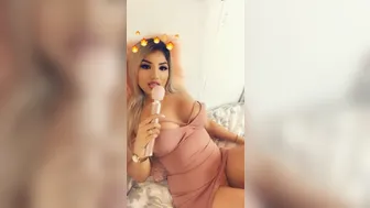 lovejayleen onlyfans Luxurious bitch in no hurry to undress