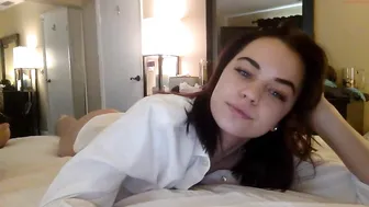 asexycouple4u Excellent body gives pussy